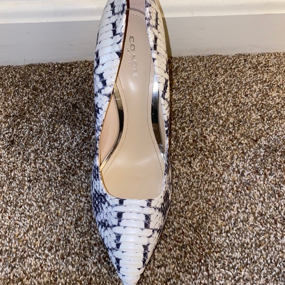 Coach Wedge Croc Print Shoes - Picture 5 of 6